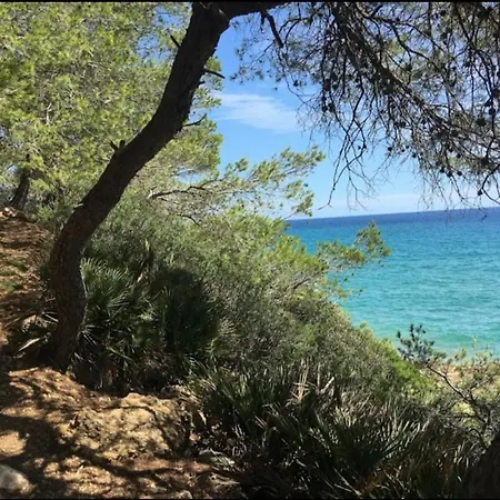 Cala Azul La Mora
